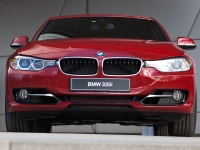 Roter 3er BMWa