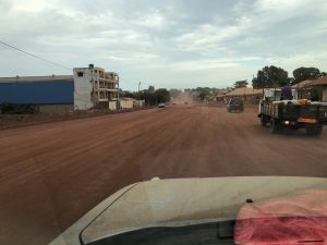 Ende der besagten Straße und Einfahrt nach Bissau